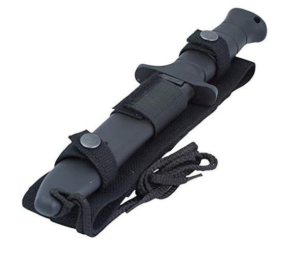 Eickhorn-Kampfmesser-KM-2000-BW-in-Scheide